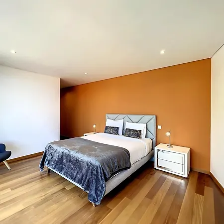 Traumhaus 2, Von Lsamadeira * קלייטה